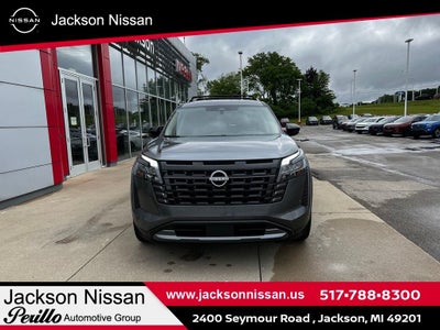 2026 Nissan Pathfinder Platinum