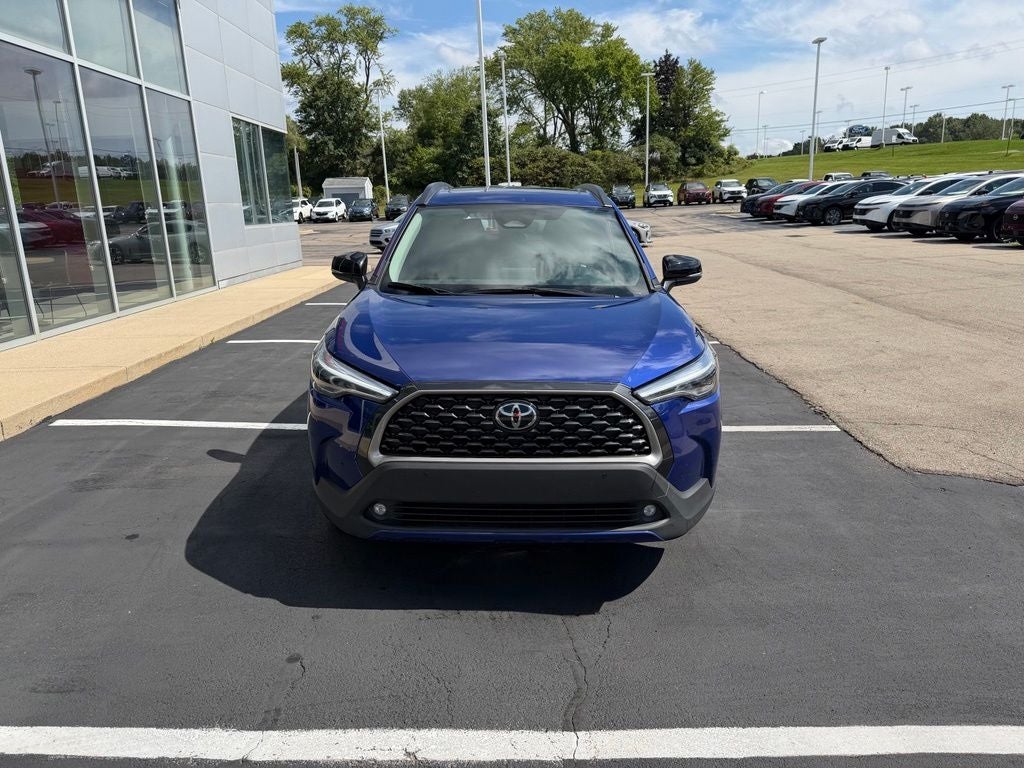 2025 Toyota Corolla Cross XLE