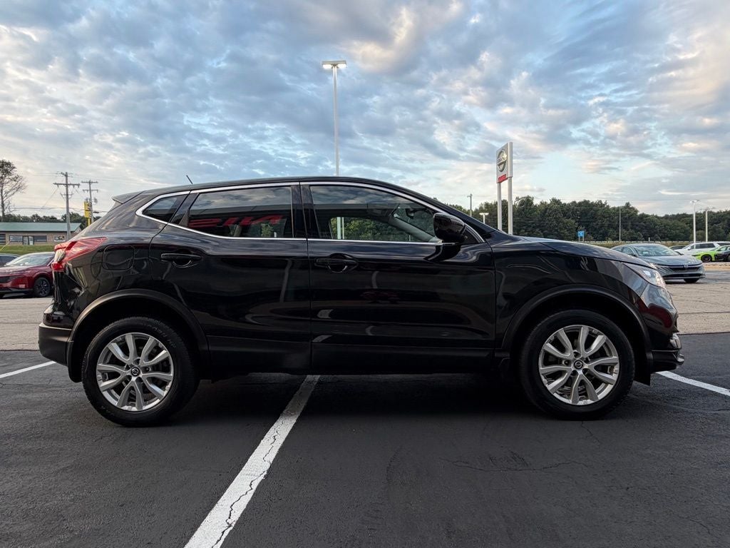 2020 Nissan Rogue Sport S