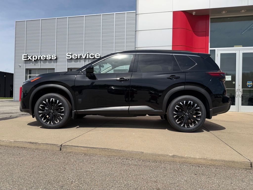 2026 Nissan Rogue Dark Armor™