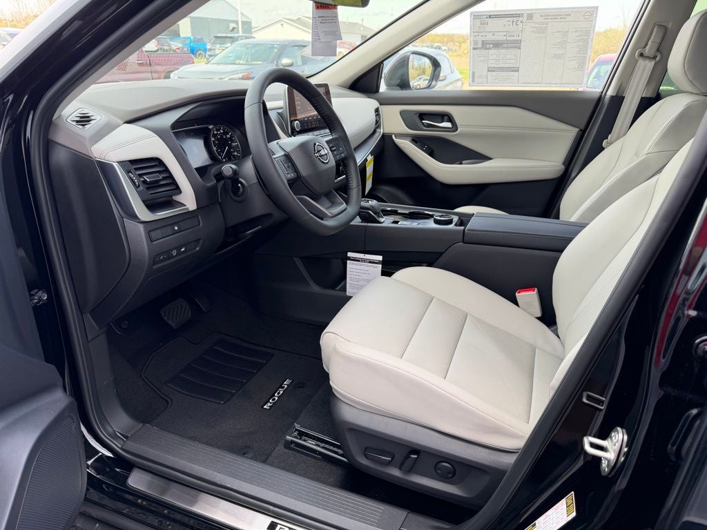 2026 Nissan Rogue Dark Armor™