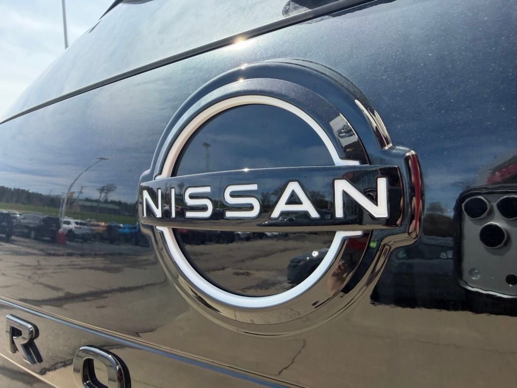 2026 Nissan Rogue Dark Armor™