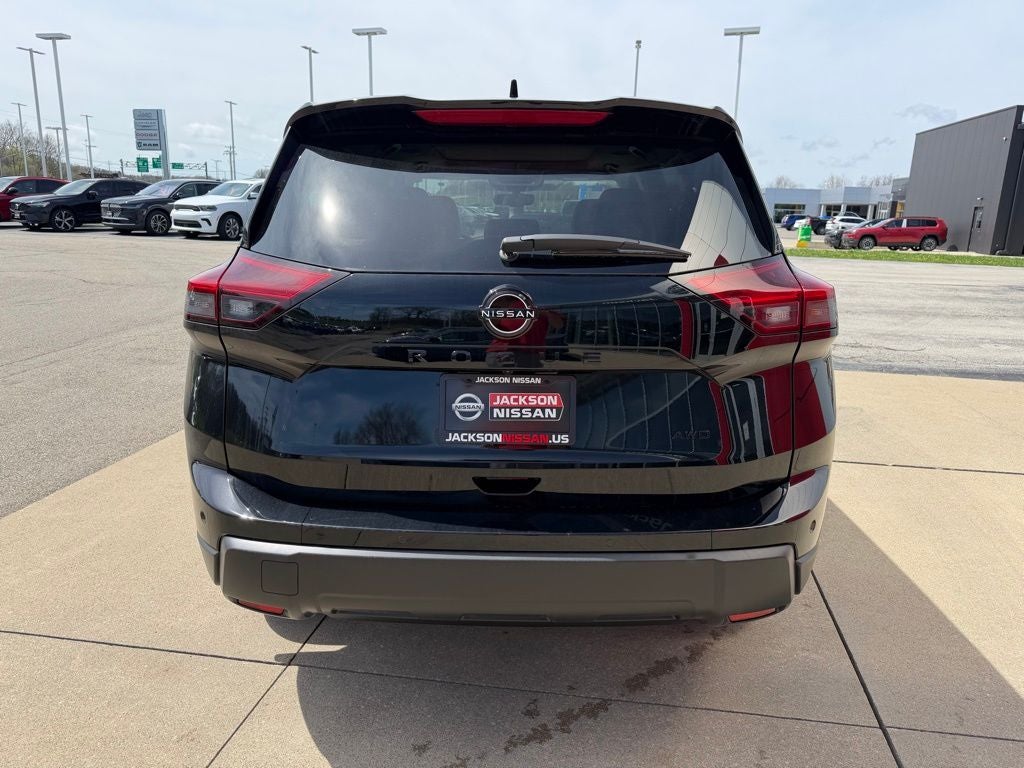 2026 Nissan Rogue Dark Armor™
