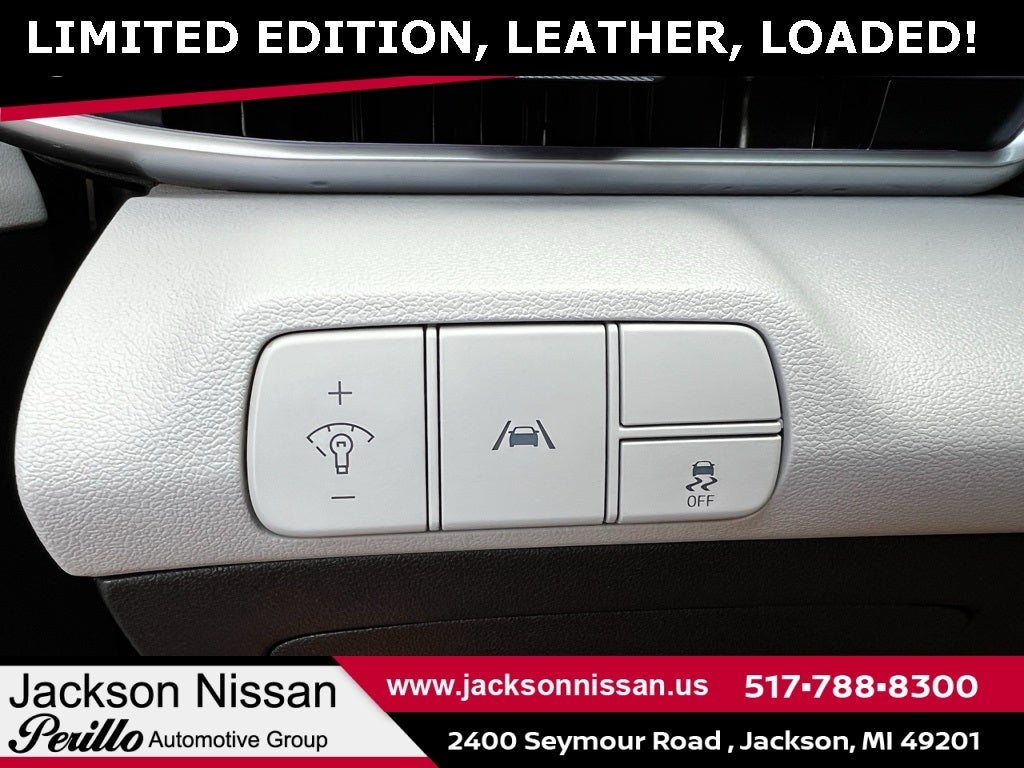 2023 Hyundai Elantra Limited FWD