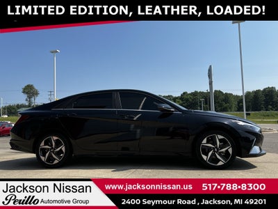 2023 Hyundai Elantra Limited FWD
