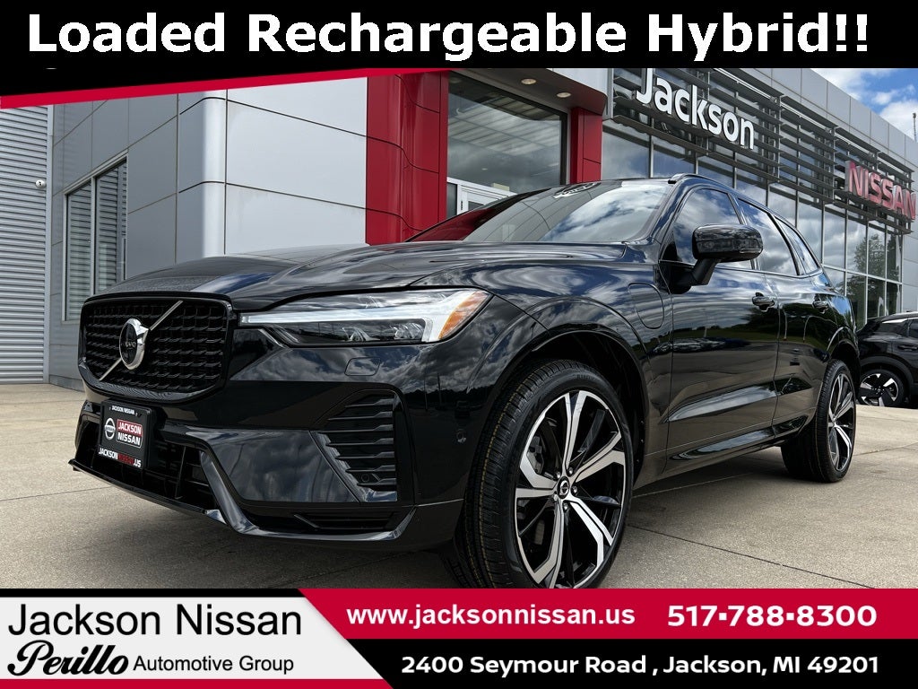 2022 Volvo XC60 Recharge Plug-In Hybrid T8 R-Design AWD