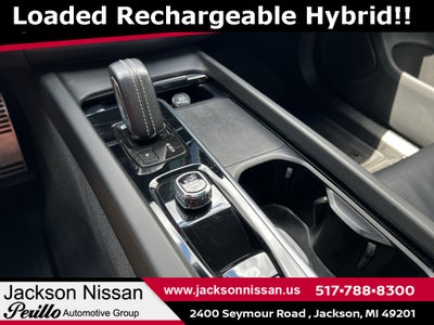2022 Volvo XC60 Recharge Plug-In Hybrid T8 R-Design AWD