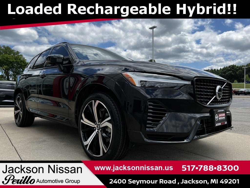 2022 Volvo XC60 Recharge Plug-In Hybrid T8 R-Design AWD