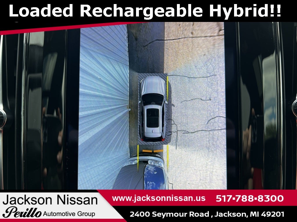 2022 Volvo XC60 Recharge Plug-In Hybrid T8 R-Design AWD