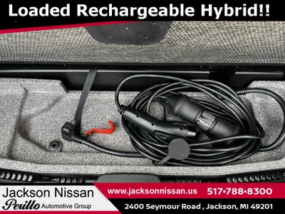 2022 Volvo XC60 Recharge Plug-In Hybrid T8 R-Design AWD