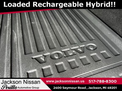 2022 Volvo XC60 Recharge Plug-In Hybrid T8 R-Design AWD