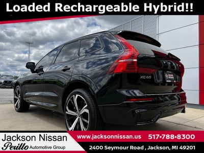 2022 Volvo XC60 Recharge Plug-In Hybrid T8 R-Design AWD