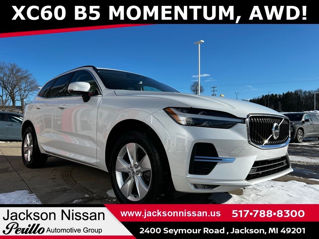 2022 Volvo XC60 B5 Momentum